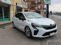 Usata Renault Clio Evolution 101 CV (74 kW) 2024 Bianco Utilitaria
