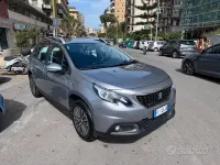 Usata Peugeot 2008 Active 82 CV (60 kW) 2017 Grigio SUV
