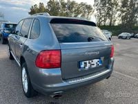 Usata Porsche Cayenne 340 CV (250 kW) 2006 Grigio SUV