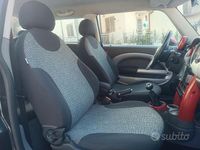 Usata Mini Cooper 116 CV (85 kW) 2002 Nero Utilitaria