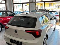 Usata VW Polo 90 CV (66 kW) 2022 Bianco Utilitaria