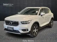Usata Volvo XC40 Inscription 150 CV (110 kW) 2020 Grigio chiaro metallizzato SUV