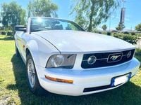 Usata Ford Mustang 205 CV (150 kW) 2006 Bianco Cabrio