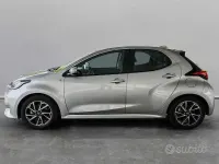 Second-hand Toyota Yaris Hybrid Trend 92 CP (67 kW) 2022 Maro Berlinǎ