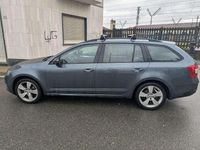 Usata Skoda Octavia G-TEC Executive 110 CV (80 kW) 2018 Grigio Station wagon