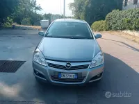 Usata Opel Astra 90 CV (66 kW) 2008 Berlina