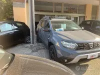 Usata Dacia Duster Extreme 101 CV (74 kW) 2022 Grigio SUV