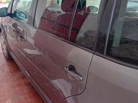 Usata VW Touran 140 CV (102 kW) 2012 Grigio Monovolume