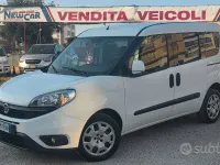 Usata Fiat Doblò Lounge 120 CV (88 kW) 2018 Bianco Monovolume