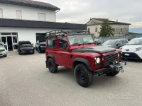 Käytetty Land Rover Defender 122 HP (89 kW) 2012 Punainen Katumaasturi