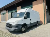 Usata Iveco Daily 106 CV (77 kW) 2012 Bianco Furgone