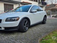 Usata Volvo C30 109 CV (80 kW) 2009 Bianco Utilitaria