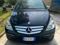 Usata Mercedes B180 109 CV (80 kW) 2008 Nero Monovolume