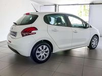 Usata Peugeot 208 Active 83 CV (61 kW) 2019 Bianco Utilitaria