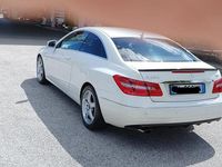 Usata Mercedes E220 Executive 170 CV (125 kW) 2012 Bianco Coupé