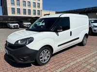 Usata Fiat Doblò Lounge 105 CV (77 kW) 2021 Bianco Monovolume