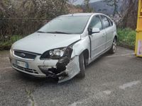 Usata Ford Focus 90 CV (66 kW) 2008 Grigio Utilitaria