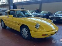 Usata Alfa Romeo Spider 117 CV (86 kW) 1992 Giallo ginestra Cabrio