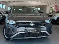 Usata VW T-Roc Style 150 CV (110 kW) 2023 Grigio SUV