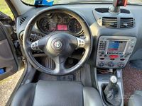 Usata Alfa Romeo 147 120 CV (88 kW) 2006 Grigio Utilitaria