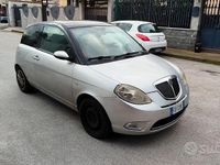 Usata Lancia Ypsilon 69 CV (50 kW) 2009 Grigio Utilitaria