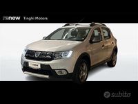 Usata Dacia Sandero Stepway 90 CV (66 kW) 2018 Grigio chiaro Berlina