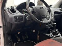 Usata Ford Fiesta 75 CV (55 kW) 2006 Grigio Berlina