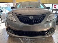 Usata Lancia Ypsilon 69 CV (50 kW) 2024 Gray Utilitaria