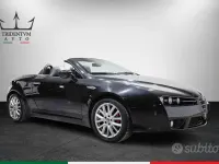 Usata Alfa Romeo Spider Exclusive 185 CV (136 kW) 2007 Nero Cabrio