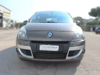 Usata Renault Scénic Luxe 130 CV (95 kW) 2010 Marrone Monovolume