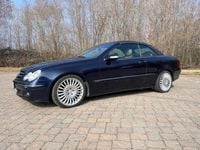 Usata Mercedes CLK320 Avantgarde 224 CV (164 kW) 2006 Blu Cabrio