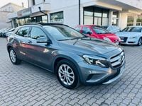 Usata Mercedes GLA200 Premium 136 CV (100 kW) 2017 Grigio SUV