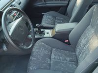 Usata Mercedes E200 Avantgarde 136 CV (100 kW) 1996 Blu Berlina