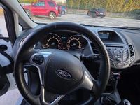 Usata Ford Fiesta 95 CV (69 kW) 2016 Bianco Berlina