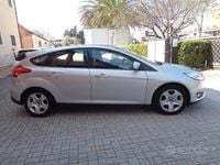 Usata Ford Focus 120 CV (88 kW) 2017 Bianco Station wagon