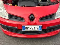 Usata Renault Clio III 65 CV (47 kW) 2008 Rosso Berlina