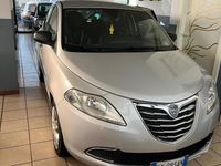 Usata Lancia Ypsilon S 69 CV (50 kW) 2014 Grigio Utilitaria