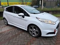 Usata Ford Fiesta ST 182 CV (133 kW) 2017 Bianco Berlina