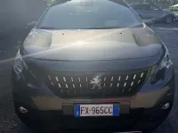 Usata Peugeot 2008 GT-line 131 CV (96 kW) 2019 Grigio SUV