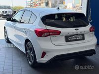 Usata Ford Focus ST-Line 125 CV (91 kW) 2021 Bianco Berlina