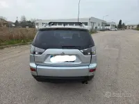 Usata Mitsubishi Outlander 140 CV (102 kW) 2008 Grigio SUV