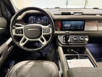 Käytetty Land Rover Defender SE 404 HP (297 kW) 2024 Vihreä Katumaasturi