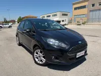 Usata Ford Fiesta 75 CV (55 kW) 2014 Nero Utilitaria