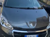 Usata Peugeot 208 83 CV (61 kW) 2016 Grigio Utilitaria
