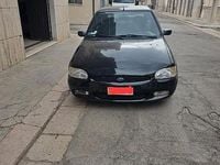 Usata Ford Escort 90 CV (66 kW) 1997 Nero Berlina