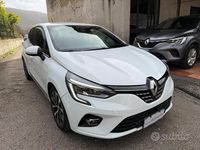 Usata Renault Clio V Intens 100 CV (73 kW) 2022 Bianco Berlina