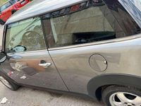 Begagnad Mini ONE 75 HK (55 kW) 2010 Silver Halvkombi