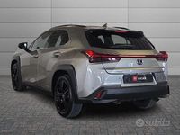 Usata Lexus UX 183 CV (134 kW) 2021 SUV