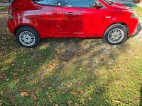 Usata Lancia Ypsilon 71 CV (52 kW) 2017 Rosso Utilitaria