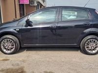 Usata Fiat Grande Punto Lounge 77 CV (56 kW) 2014 Nero Utilitaria